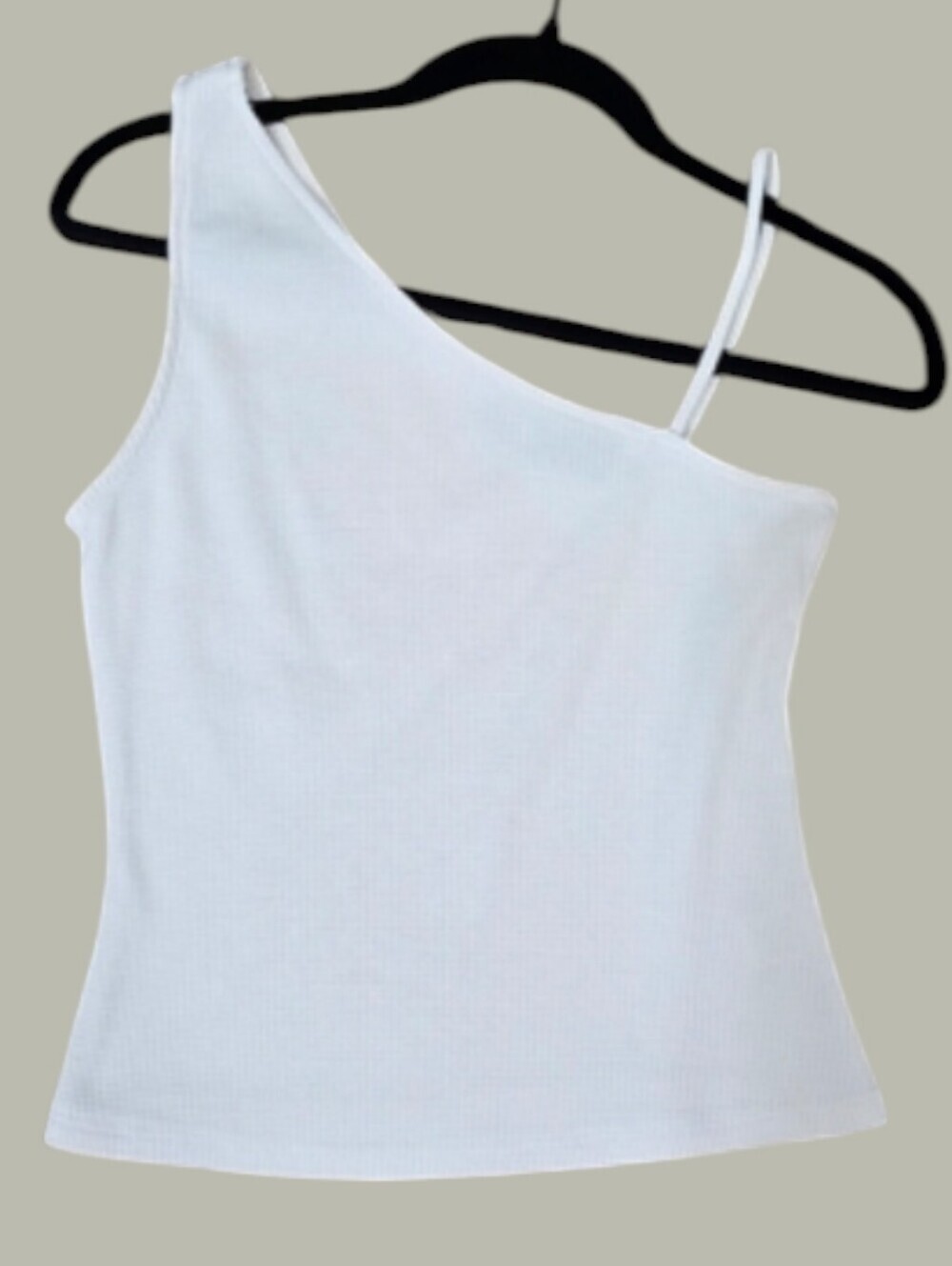 fab'rik White Asymmetrical One-Shoulder Ribbed Tank Top 🟢